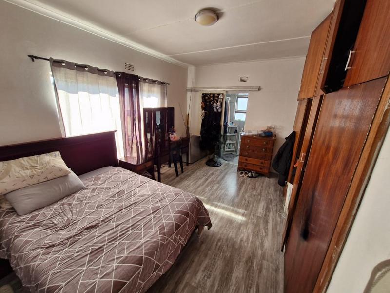 3 Bedroom Property for Sale in Pacaltsdorp Western Cape